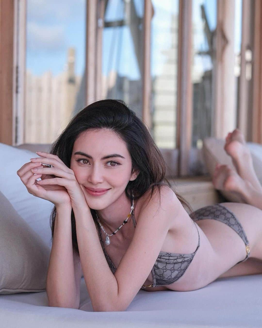 マイ・ダーウィカーのインスタグラム：「#ดาวินักท่องเที่ยว 🤍  #sonevajani #themarcompro」