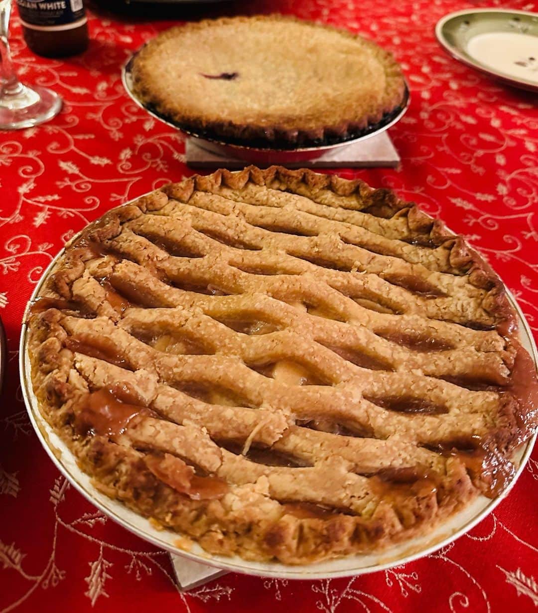 岩上愛美さんのインスタグラム写真 - (岩上愛美Instagram)「✨Happy Thanksgiving✨   #thanksgiving #casserole #pie #stuffing #favoritetimeofyear」11月26日 13時24分 - amiiwakami