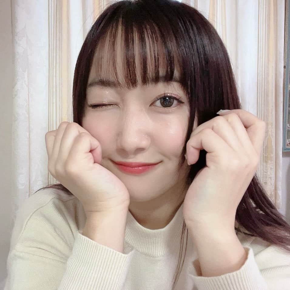 山下夏生さんのインスタグラム写真 - (山下夏生Instagram)「顔が浮腫がちなのを必死に誤魔化しながら自撮り祭りしてみました( ¨̮⋆)」11月26日 14時36分 - 0719nacho