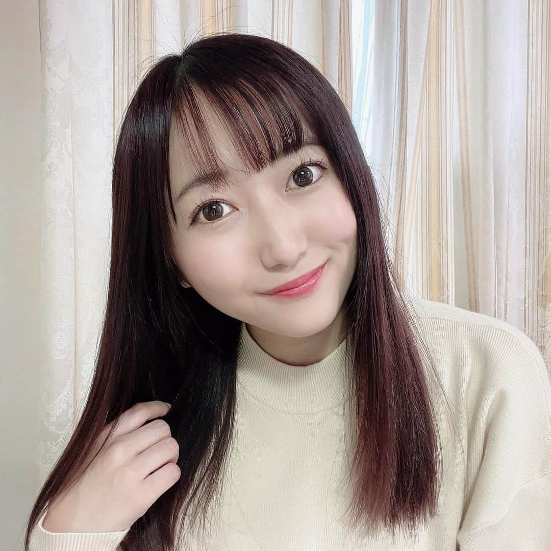 山下夏生さんのインスタグラム写真 - (山下夏生Instagram)「顔が浮腫がちなのを必死に誤魔化しながら自撮り祭りしてみました( ¨̮⋆)」11月26日 14時36分 - 0719nacho