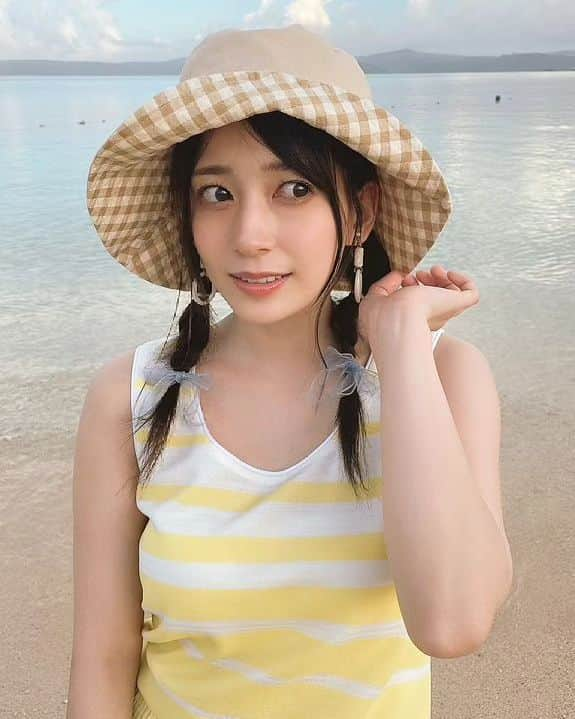 佐々木優佳里さんのインスタグラム写真 - (佐々木優佳里Instagram)「🌊  沖縄の海さいこうでしたっ。  #沖縄 #撮影 #オフショット #カレンダー」11月26日 14時39分 - yuka_mocha_roll