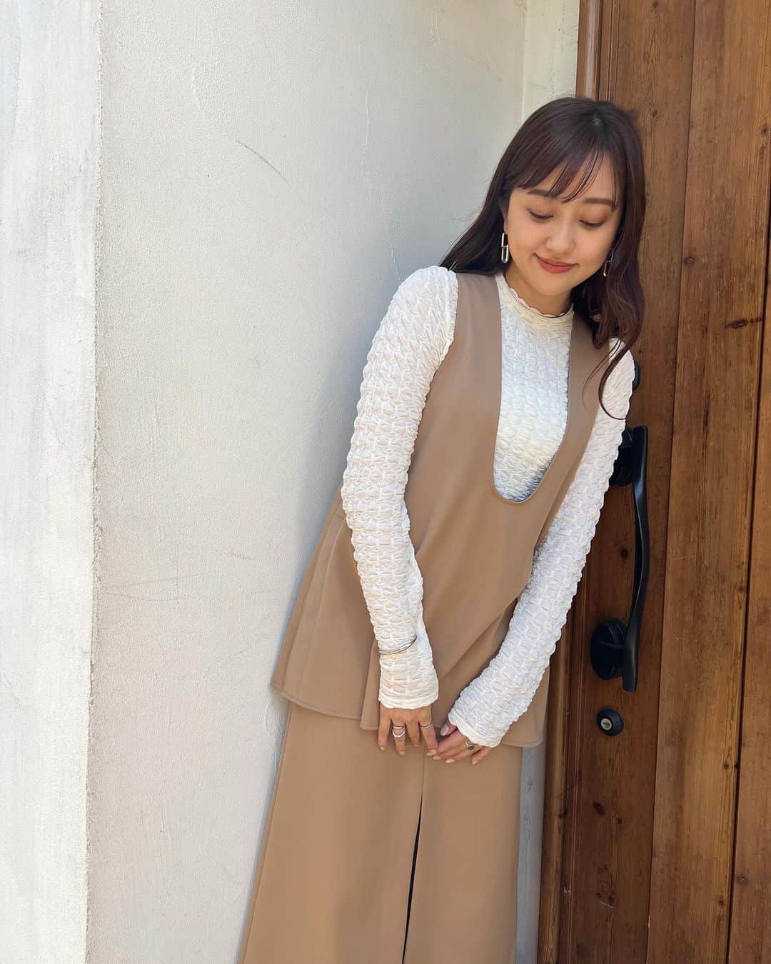 菊地亜美さんのインスタグラム写真 - (菊地亜美Instagram)「最近の衣装たち🩷💛🧡🩵💚」11月26日 14時56分 - amikikuchi0905