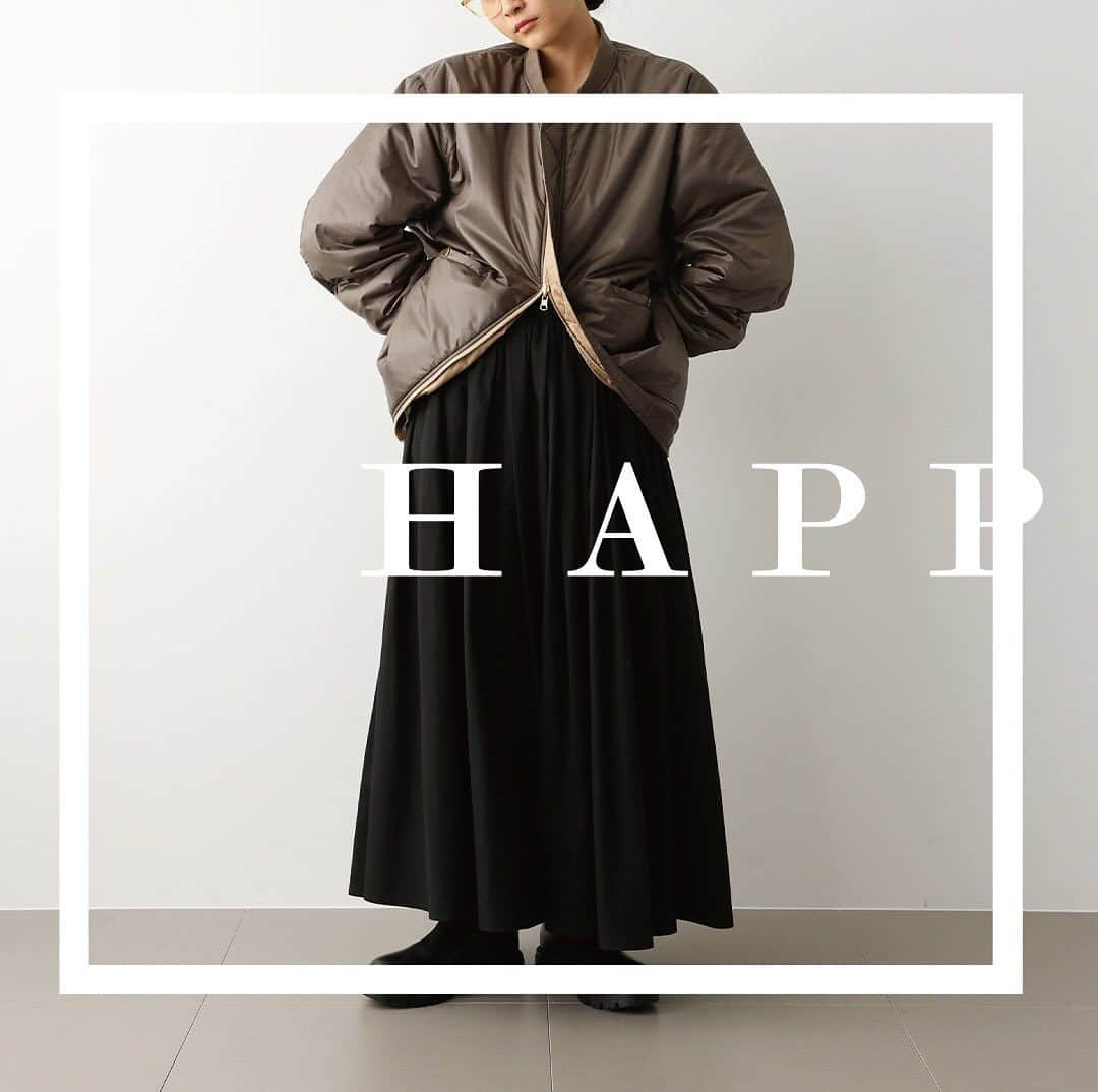 バビロンのインスタグラム：「Outer ¥29,700  Skirt ¥23,100  #babylone #fashion  #2023winter」