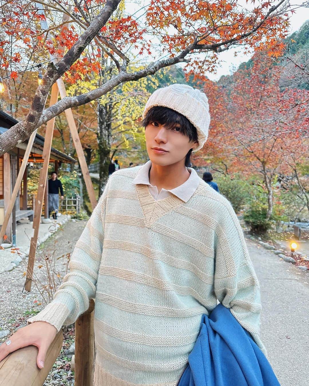清野隆華のインスタグラム：「. 紅葉綺麗だったな🍁  皆さんは行きました？？」