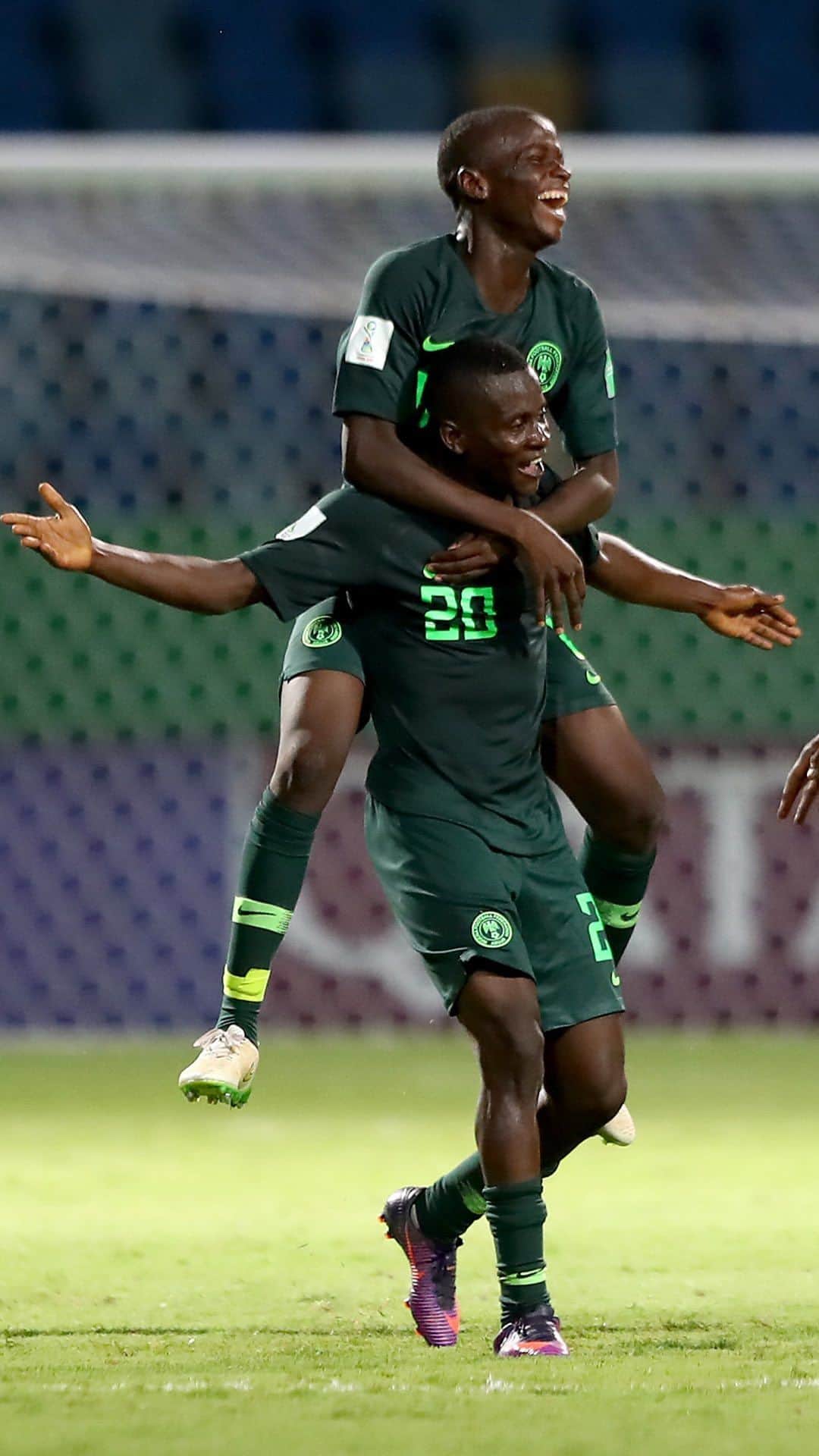 FIFAワールドカップのインスタグラム：「It was nonstop action between Nigeria & Ecuador at the 2019 #U17WC! 🍿📺」