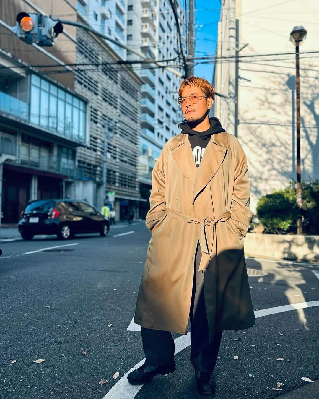 小柳津林太郎さんのインスタグラム写真 - (小柳津林太郎Instagram)「Autumn/秋🍂  今日は良い天気☀️今泉のイビサルテの20周年イベントにて㊗️  #ootd 👓 @verynerd.eyewear  🧥 @maisonspecial_men  👕 #ghostmotorcycles  👖 #powederhornmountain 👞 @oao_footwear  Stylist @isseeeeeeeey  Photo @nagatataisuke   #福岡 #福岡市 #今泉 #ibizarte #20周年」11月26日 17時27分 - rinsta_gram1002