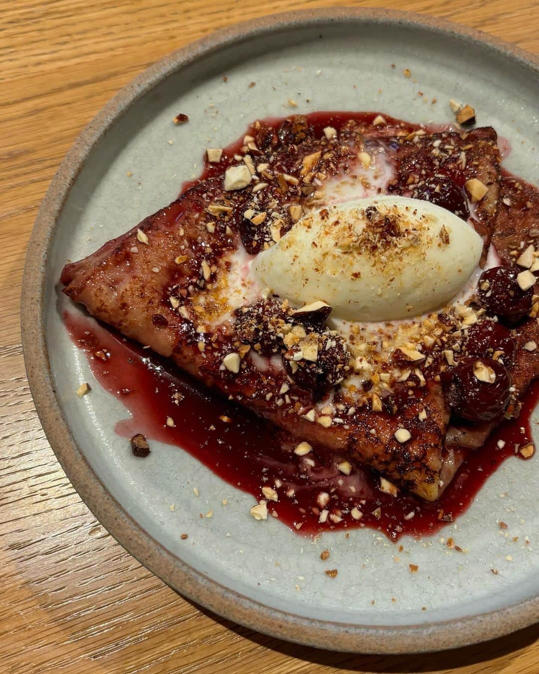 潮田あかりのグルメインスタ