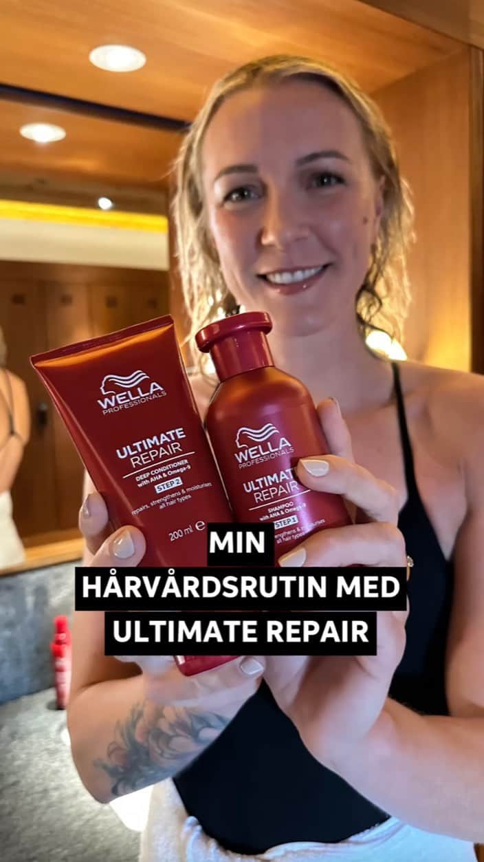 サラ・ショーストレムのインスタグラム：「I betalt samarbete med @wellanordic 💕  Wella Professionals Ultimate Repair - mitt absolut bästa tips för friskt, välmående hår!  Mitt hår får utstå MYCKET minst sagt 🏊‍♀️ 💦och därför väljer jag produkter som gör sitt jobb utan att vara krångliga för den delen. Ultimate Repair serien består av fyra grymma produkter som har blivit en självklar del av min vardag. Min favorit? Miracle Hair Rescue! En treatment-spray som reparerar håret på bara 90 sekunder. Om ni inte testat än, gör det! #WellaUltimateRepair 💕」