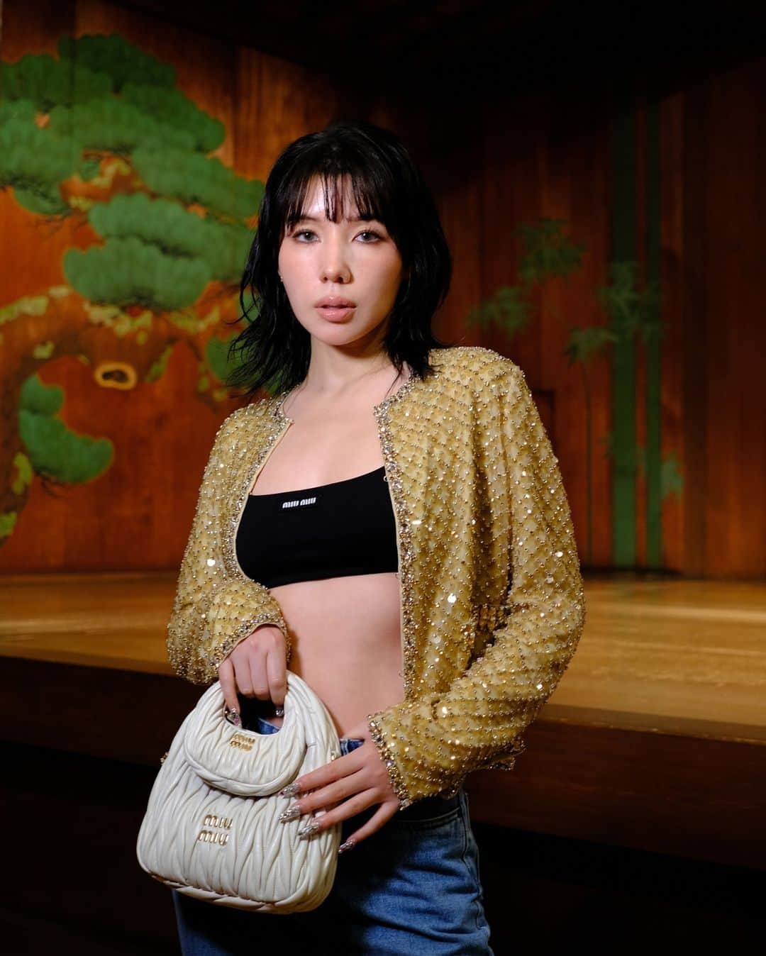 Miu Miuさんのインスタグラム写真 - (Miu MiuInstagram)「Miu Miu guests captured while attending the Miu Miu Club Tokyo, in Aoyama district, on November 23rd, 2023.    #MiuMiu  #MiuMiuClubTokyo」11月26日 18時00分 - miumiu