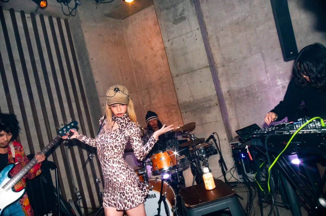 LISACHRISのインスタグラム