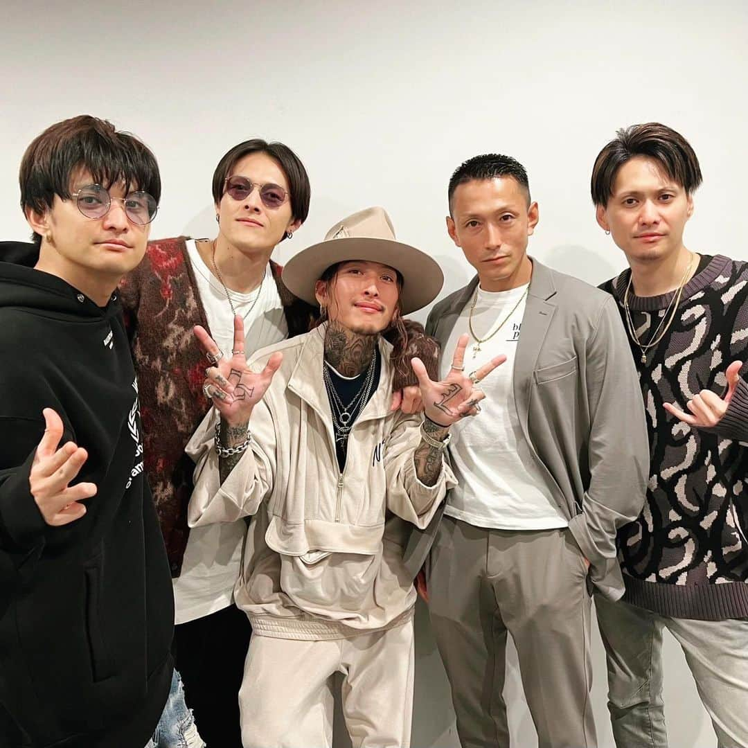 中村祐志さんのインスタグラム写真 - (中村祐志Instagram)「プレミアムイベントありがとうございました！ 来年の公開をお楽しみにです。  #savage獲るのは誰だ  #黒石高大  #阿部亮平 #伊崎右典  #伊崎央登  #中村祐志 #友和 #入江ケースケ #國本鍾建  #島津健太郎  #梅沢菊太郎 #芳野史明 #城明男  #永倉大輔 #本宮泰風   #シモミシュラン #森下直哉  #志築功胤  #志築杏里   #吉田由一 #魁吉田塾  #京都 #大阪 #滋賀 #映画」11月26日 19時05分 - yushi_nakamura930