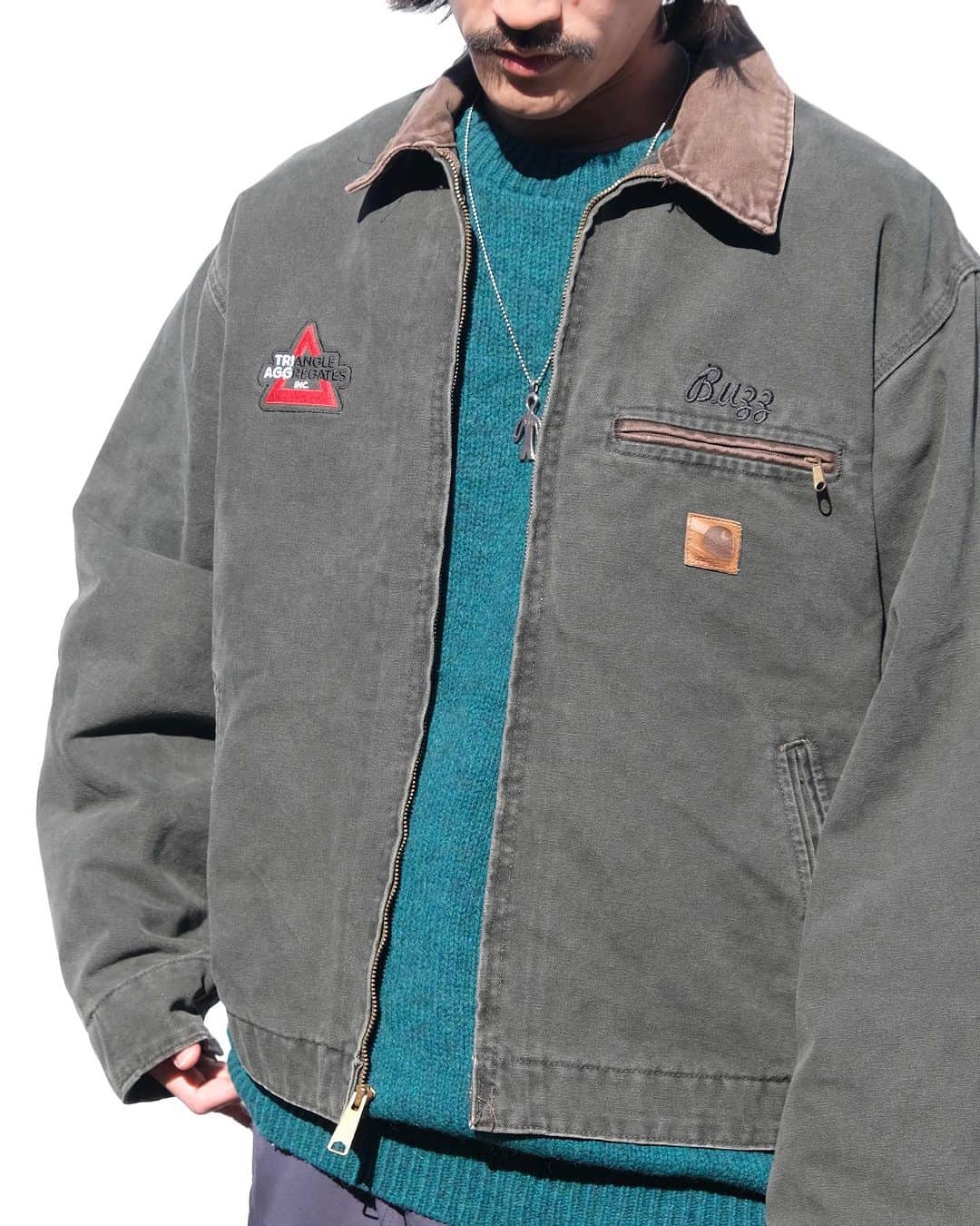 dracaenaさんのインスタグラム写真 - (dracaenaInstagram)「Men's recommend items  00s "Carhartt" Detroit Duck jacket -blanket liner- #sold   80s〜90s "L.L.Bean" wool knit sweater ¥7,700-  2001年製 "Patagonia" Shelled Fleece Nylon pants ¥8,800-  #carhartt #detroitjacket  #llbean #patagonia   INSTAGRAM @dracaena_kichijoji  #Dracaena_Kichijoji #DracaenaKichijoji #DracaenaNorth  #dracaena  #VintageShop  #Vintage  #Kichijoji  #吉祥寺 #古着屋 #ドラセナ吉祥寺 #ドラセナ  #井の頭公園 #七井橋通り  #ヴィンテージショップ #ヴィンテージ #古着 #🇺🇸 #🇨🇦 #🇯🇵  #unitedstates  #canada  #buyingtrip」11月26日 19時09分 - dracaena_kichijoji