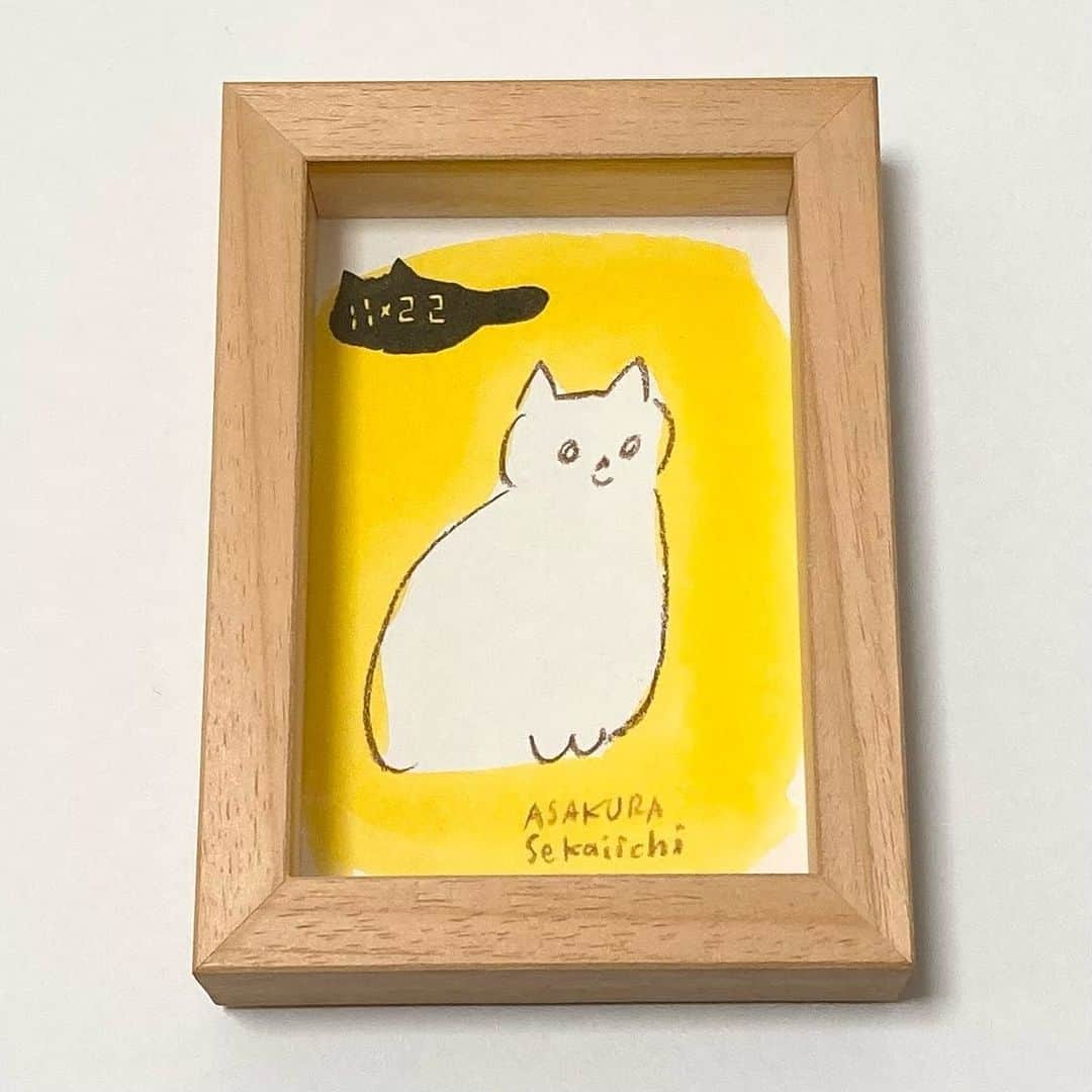 朝倉世界一のインスタグラム：「ねこと犬をテーマにしたグループ展『OneOneNyanNyan10』に遅刻参加しました  2023年11月22日（水）~12月22日（金） 会場 @smilininthesunshine  営業時間13:00~19:00  smilin' in the sunshine 〒541-0046 大阪府大阪市中央区平野町1丁目2-1 第2エイワビル 2F tel: 06-6210-4035」