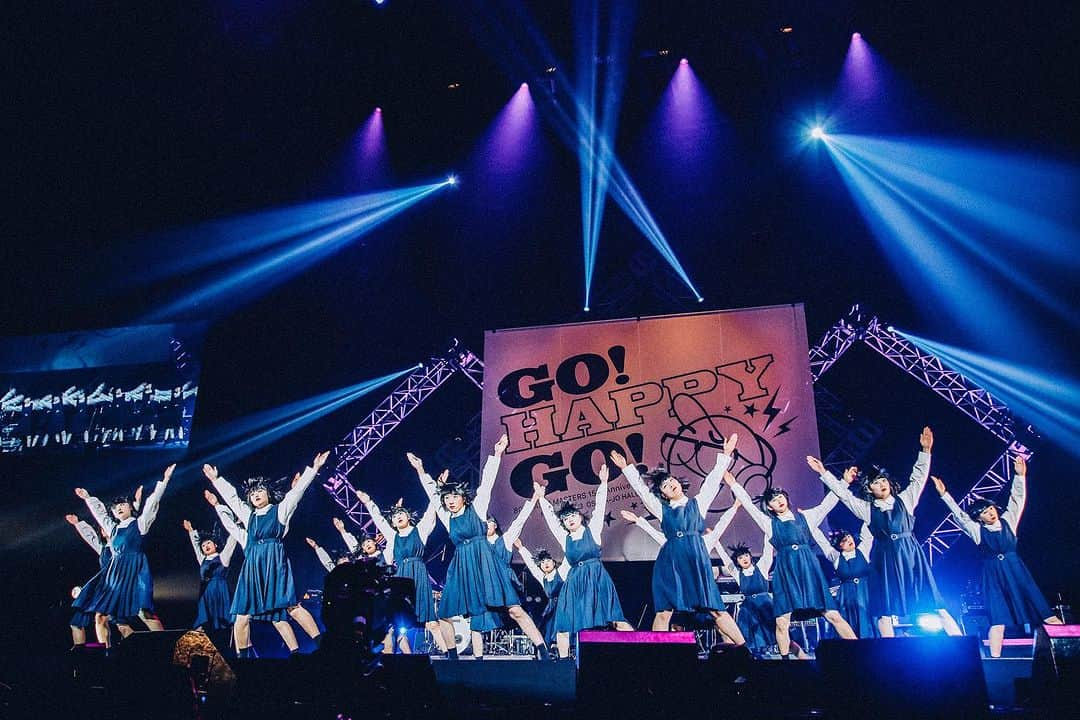 FM802さんのインスタグラム写真 - (FM802Instagram)「802 RADIO MASTERS 15th Anniversary LIVE GO! HAPPY GO!🎉#ヒロト55  11/26(日)📍大阪城ホール  #アバンギャルディ が登場✨    📷日吉"JP"純平 @junpeihiyoshi」11月26日 19時36分 - fm802_pr