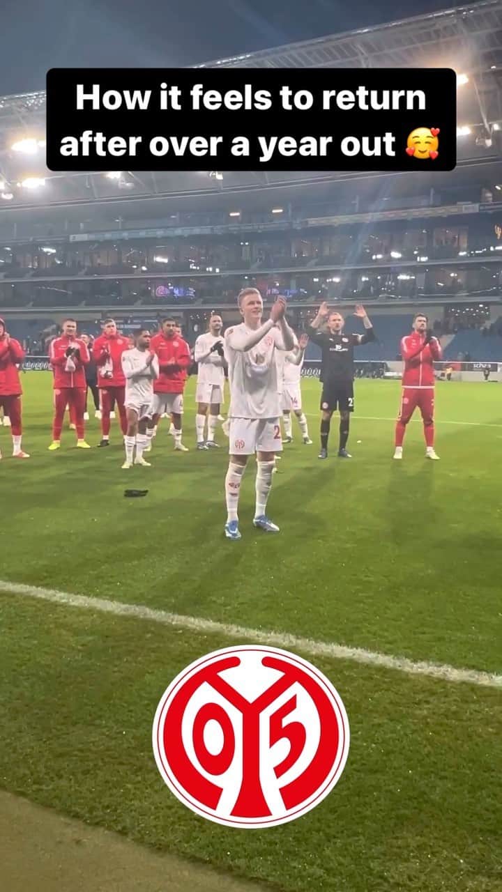 ブンデスリーガのインスタグラム：「Go, Jonny Go! 👏 @1FSVMainz05   After a year out following a serious knee injury, Jonathan Burkardt made a heartfelt return to action for Mainz on #MD12 🥰」