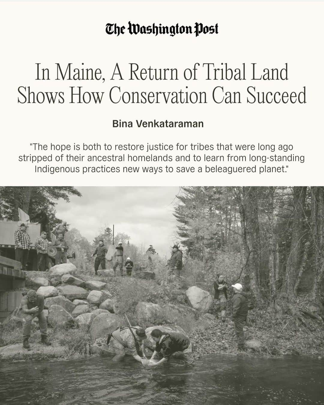 トームのインスタグラム：「Rematriation is a climate solution. In Maine, a return of 31,000 acres of land to the Penobscot Nation shows the power of putting Indigenous lands back into Indigenous hands.  “Conservation has always been about people, even when the people were not visible. Environmental movements might have better protected nature if they had long sought to conserve cultures and communities along with land. Earning the trust now of people who have inherited wisdom for living in balance with nature will give conservation a fighting chance on a warming planet. It might also offer a reprieve from focusing on the dire future to reach for solutions that lie deep in the past.” — columnist binajv for @washingtonpost  💫 Article linked in @allwecansave bio.」