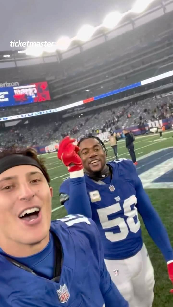 New York Giantsのインスタグラム：「BIG DUBS 🗣️」