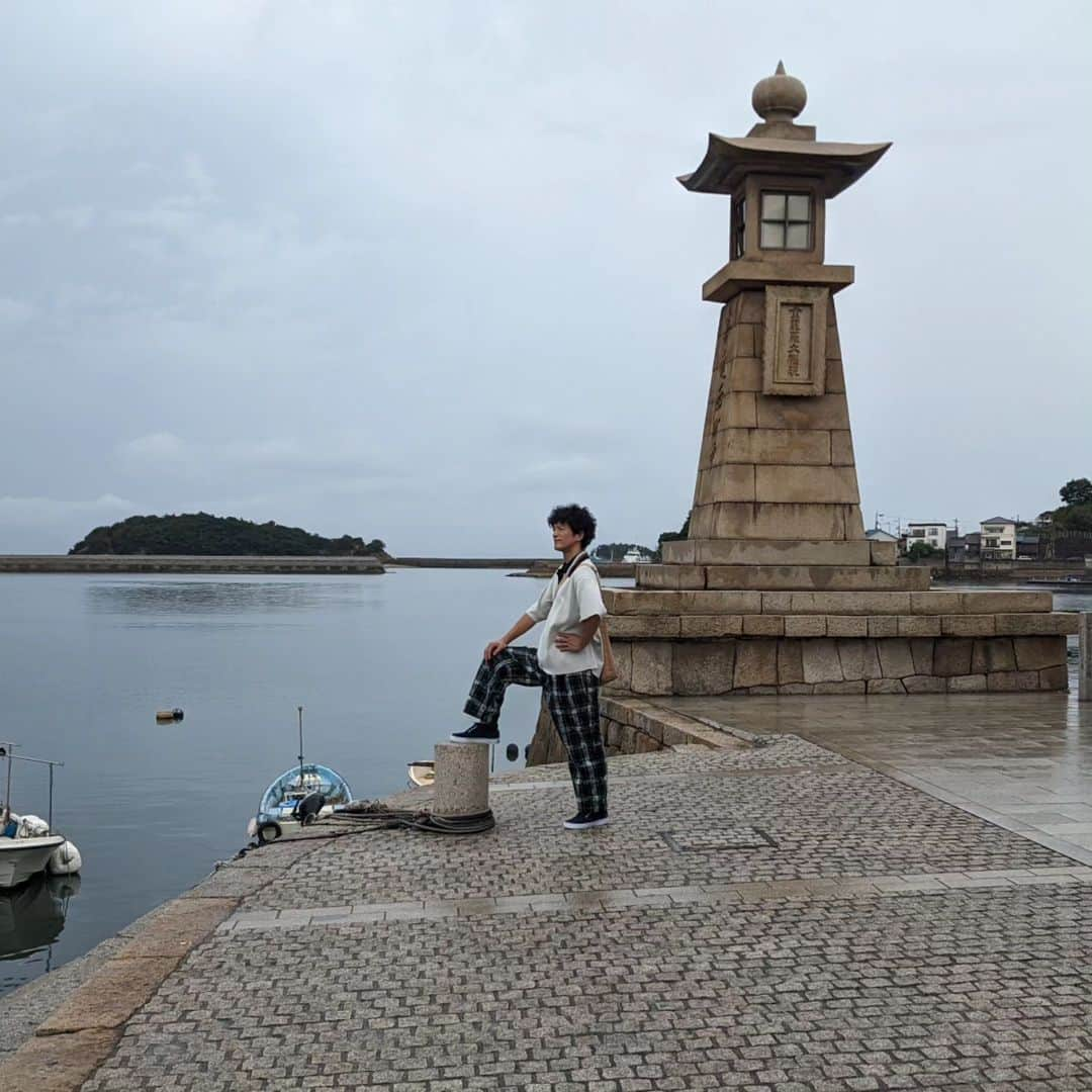 渡部豪太さんのインスタグラム写真 - (渡部豪太Instagram)「鞆の浦のふるカフェも街も素敵でした。 思いがけず大好きなスタジオ・ジブリの 息吹を感じられてとても嬉しかったです🍎  #ふるカフェ系ハルさんの休日  #古民家カフェ  #鞆の浦」11月26日 21時34分 - gotawatabe