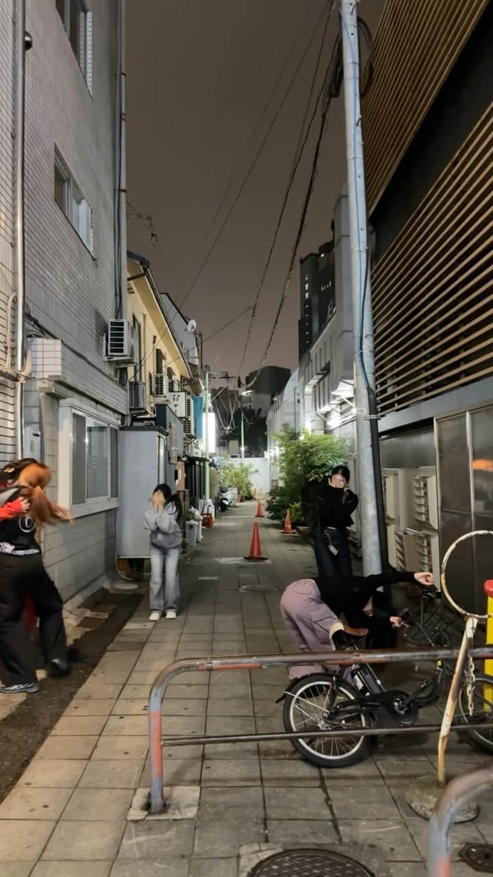 チョン・ニコルのインスタグラム：「역시 마무리는 릴스지🐥 #reels #japan #tokyo」