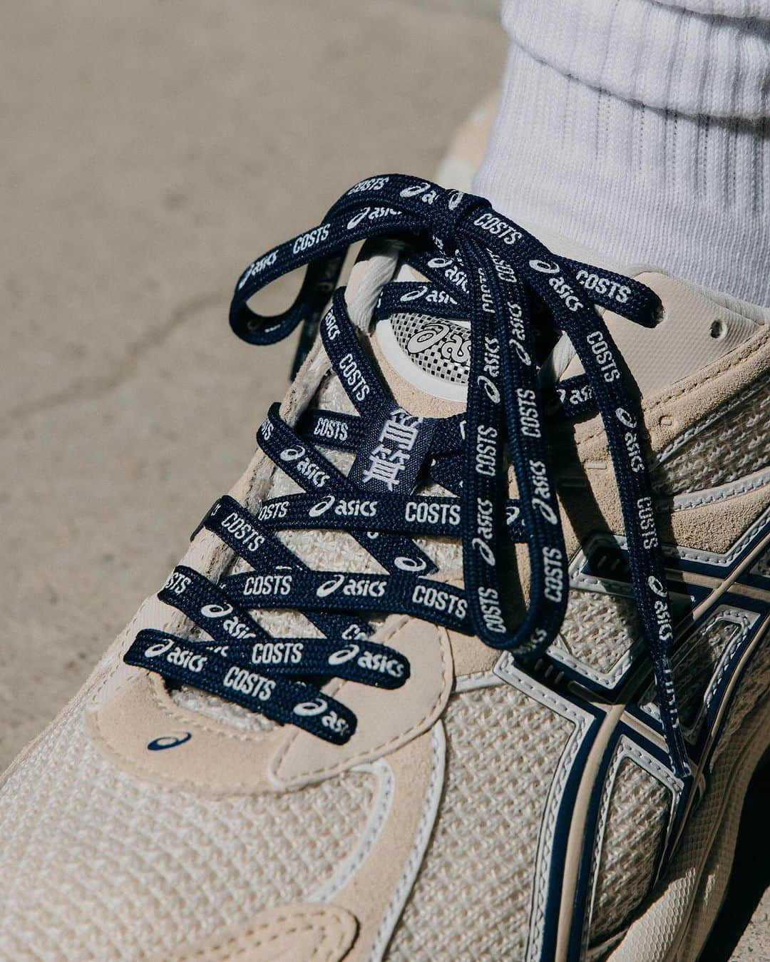 DOVER STREET MARKET GINZAさんのインスタグラム写真 - (DOVER STREET MARKET GINZAInstagram)「ASICS x Costs launches on 28th November at Dover Street Market Ginza 2F and on the DSMG E-SHOP. @asics_sportstyle  @costs_sz  @doverstreetmarketginza  #doverstreetmarketginza」11月26日 22時16分 - doverstreetmarketginza