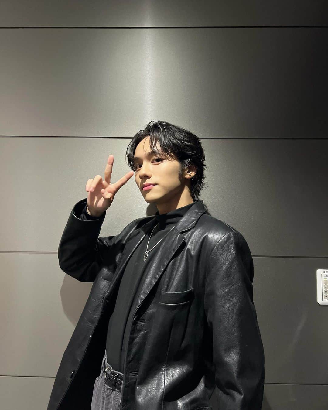 山下幸輝さんのインスタグラム写真 - (山下幸輝Instagram)「第36回ジュノンスーパーボーイコンテストの最終選考会にゲスト出演させて頂きました！  歴代の大先輩からこれから活躍されていくであろう後輩達に囲まれてすごくパワーを貰えた時間でした🥵 そしてJUNONが50周年という歴史ある瞬間に立ち会えて嬉しく思います。  まずはファイナリストの皆さんお疲れ様でした！ そして50周年おめでとう御座います💂🏻‍♂️  @junon_jp」11月26日 22時26分 - qpitdef