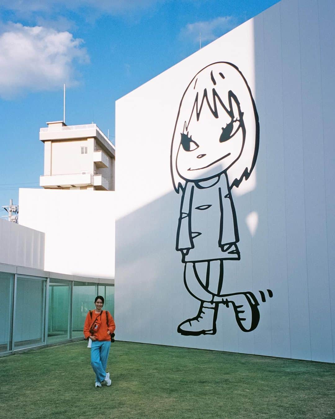小川紗良さんのインスタグラム写真 - (小川紗良Instagram)「#film #filmphotography #museum #art #happy #青森県 #十和田市 #十和田市現代美術館 #ハッピー」11月26日 22時29分 - iam_ogawasara