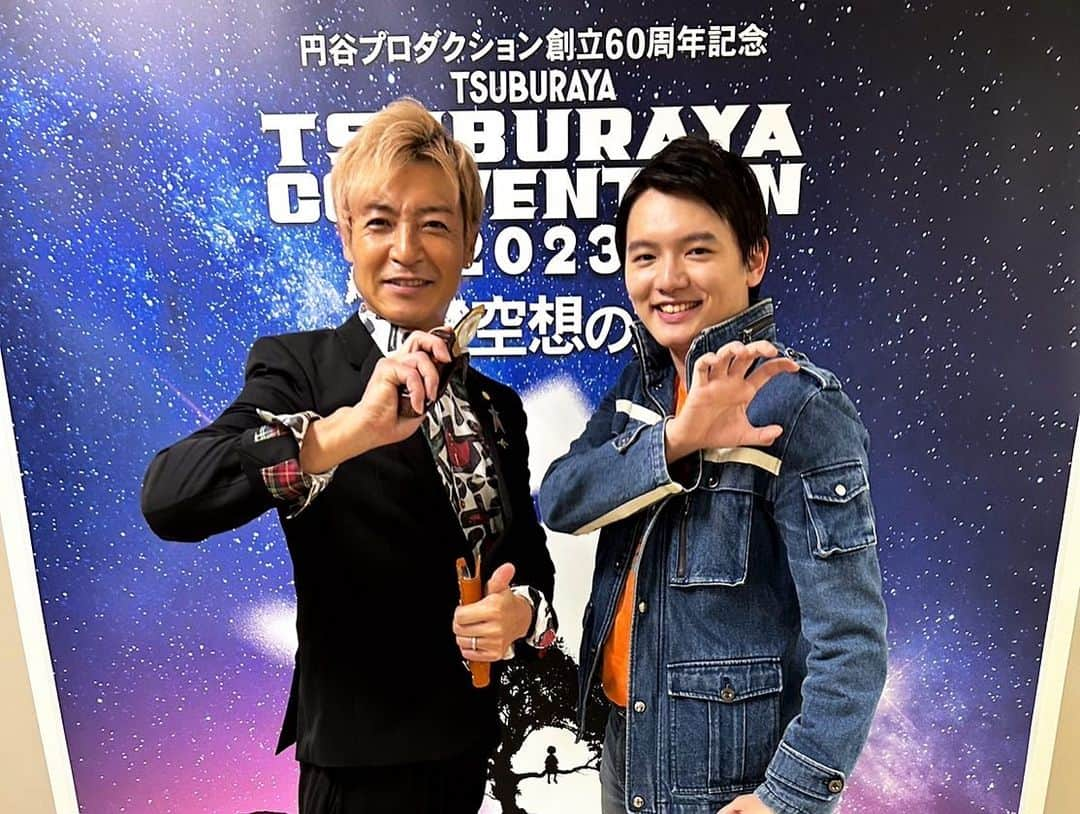 濱田龍臣さんのインスタグラム写真 - (濱田龍臣Instagram)「#ツブコン   #ツブコン2023   ULTRAMAN MUSIC LIVE～ウルトラマン魂2023～  ありがとうございました！！  GEEDの証の歌唱前、袖で人生史上これまでに無いくらい緊張してましたが、皆さんの合いの手や手拍子のお陰で、緊張はすっ飛んで行きました！！ 歌唱中にはジードも来てくれて、6年ぶりに皆さんの前での歌唱でしたが、最っ高に楽しい時間でした！☺️  全部の曲が激アツすぎてあっという間の2時間半でしたね〜！！🔥  今年のツブコンは両日とも出演させて頂けて嬉しかったです☺️  お越しくださった皆様、そして配信をご覧頂いた皆様、本当に本当にありがとうございました！！！  ウルトラマンって最高だ………😭   #ウルトラマン魂   #ウルトラマン魂2023」11月26日 22時41分 - hamatatsu_0827_official