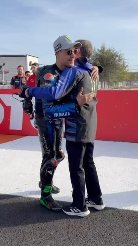 YamahaMotoGPのインスタグラム：「Let’s go, @frankymorbido 🫂  One last time 🥹  #MonsterYamaha | #MotoGP | #ValenciaGP」