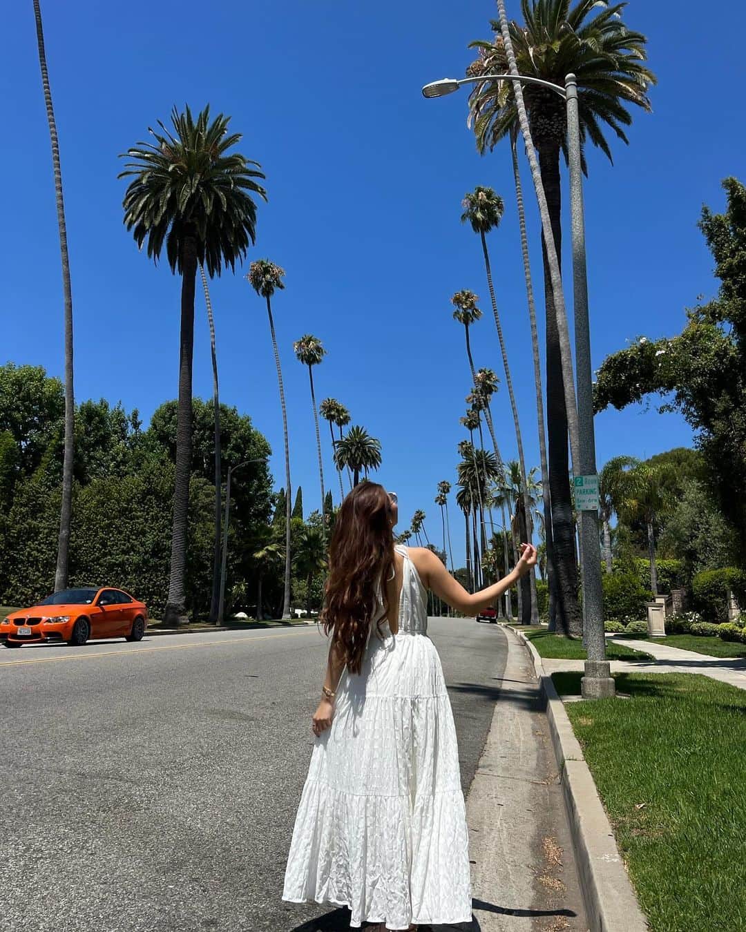 MiyakeKasumi さんのインスタグラム写真 - (MiyakeKasumi Instagram)「ビバリーヒルズ✨✨✨  ヤシの木がかわよい🌴🌴🌴   #ビバリーヒルズ  #ロサンゼルス  #ロサンゼルス旅行  #ヤシの木 #beverlyhills  #losangeles  #los  #la  #palmtree」11月26日 23時23分 - 1225kasumi