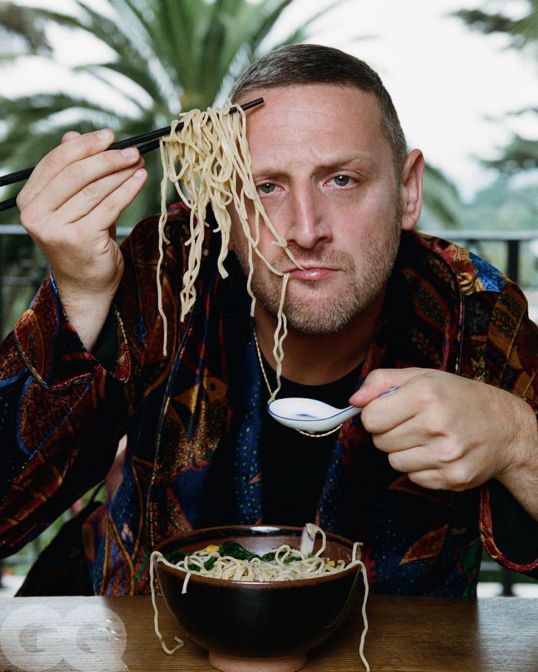 GQのインスタグラム：「Tim Robinson broke all our brains this year with his surreal Netflix show “I Think You Should Leave.” But behind the surreal, over-the-top characters that he plays, the real Tim Robinson is a low-key dad with two kids—a guy best understood when you strip away all but the essential, unvarnished facts. Find out where the king of cringe ends and the real man begins at the link in bio.  Written by @camjwolf Photos by @sandycandykim Styled by @branduh Grooming by @machinedarine at The Wall Group Tailoring by Yelena Travkina Produced by @annee_elliot Productions, Los Angeles」