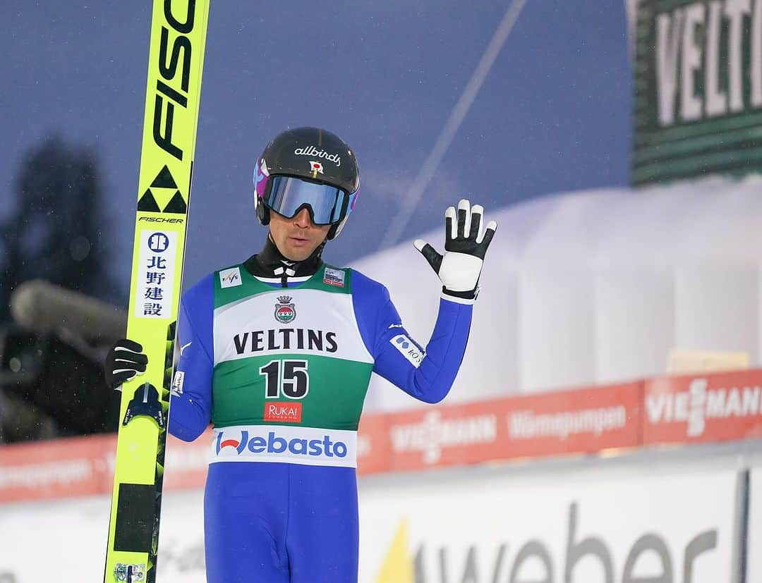 渡部暁斗のインスタグラム：「Another new season has started at Ruka as usual. My performance has been inconsistent, but made one top ten result isn't a bad start👌  📸 @nordicfocus  #fisnoco #livetoski #BeWhoYouAre #allbirds #fischerski #swix #oakley #goldwin #poc #hestra #marwesports #アミノバイタル #ski #nordic #skijumping #crosscountry」