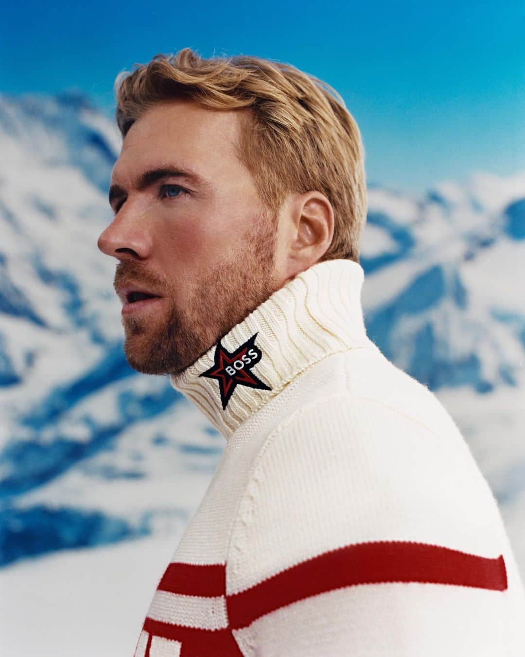 ヒューゴボスさんのインスタグラム写真 - (ヒューゴボスInstagram)「Bold fashion and high altitudes as seen on #AleksanderKilde. Take your look to the limit #BeYourOwnBOSS」11月26日 23時35分 - boss