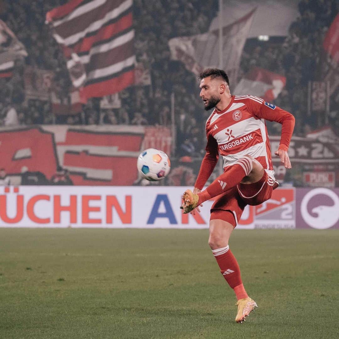 フォルトゥナ・デュッセルドルフのインスタグラム：「14/34 ✅ Erfolgreicher Samstagabend 😎 • • #f95 #fortuna #F95S04 #2Bundesliga」