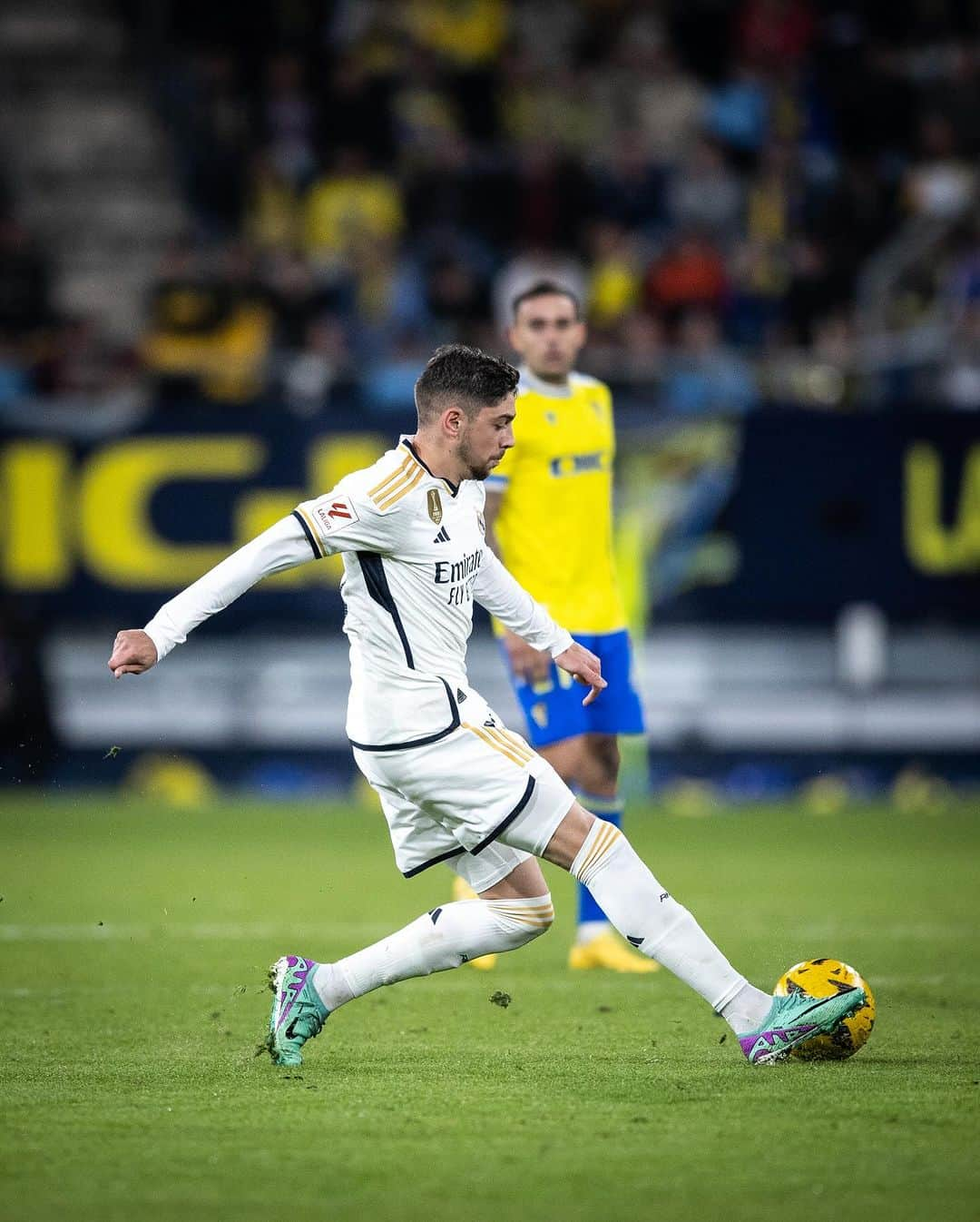 フェデリコ・バルベルデさんのインスタグラム写真 - (フェデリコ・バルベルデInstagram)「+3 seguimos 🚀  #HalaMadrid 🤍」11月27日 6時50分 - fedevalverde