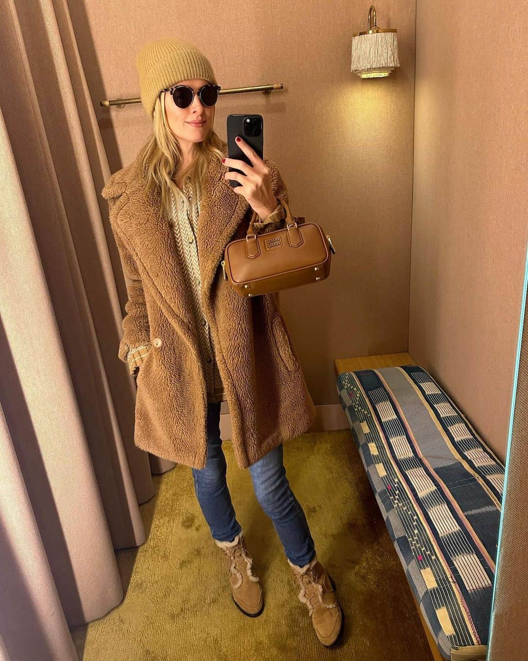 ニッキー・ヒルトンさんのインスタグラム写真 - (ニッキー・ヒルトンInstagram)「Thanksgiving leftovers 🍗」11月27日 2時03分 - nickyhilton