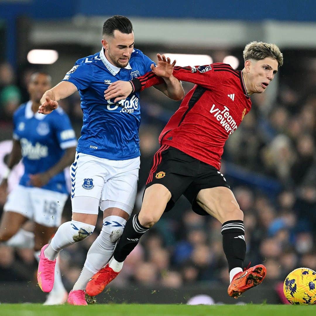 のインスタグラム：「Looking to respond after a tough start. 😤」