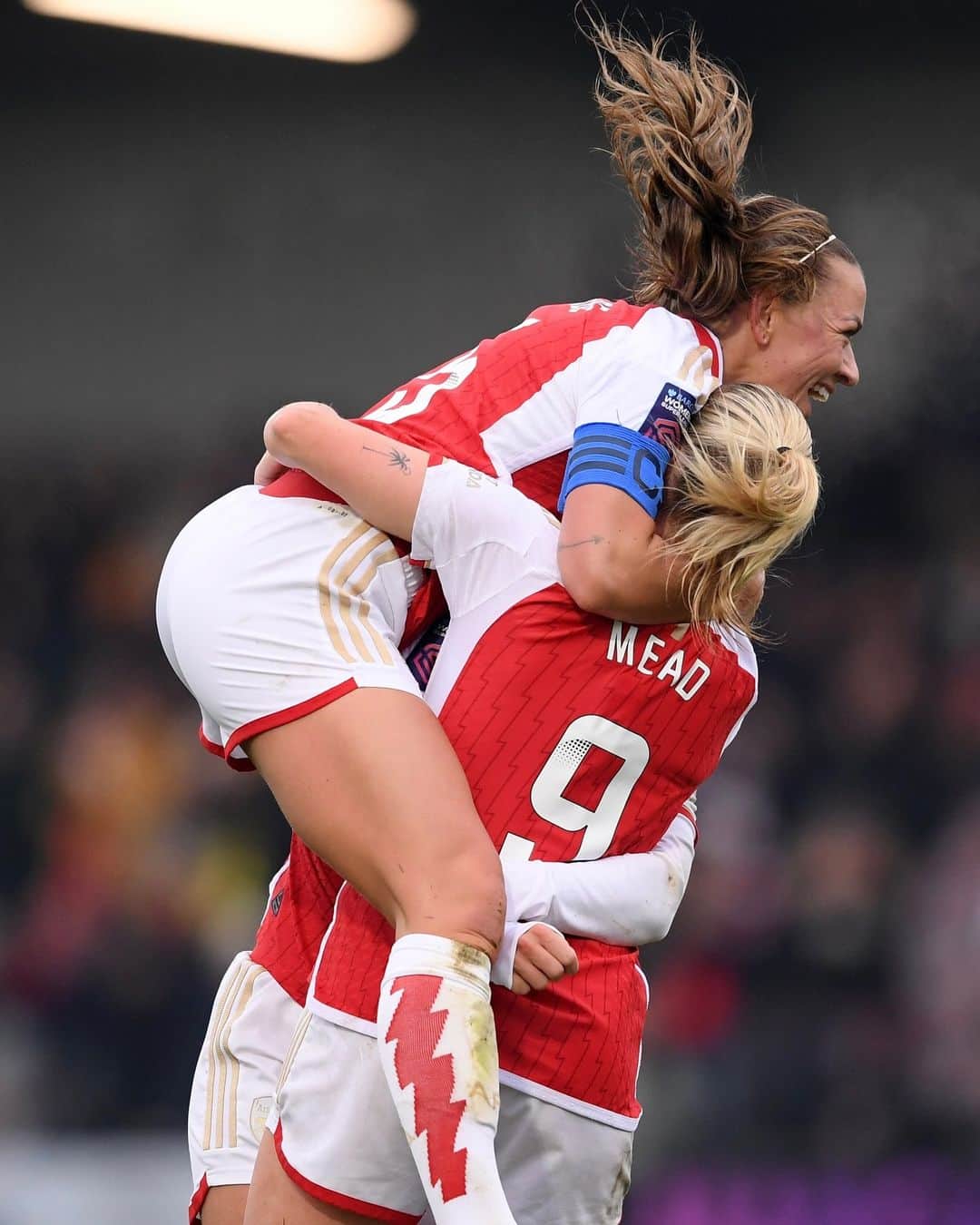 Arsenal Ladiesのインスタグラム：「Always first on the scene for a celebration, Katie 😅❤️」