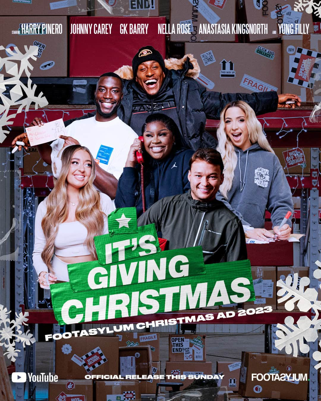 FOOTASYLUMさんのインスタグラム写真 - (FOOTASYLUMInstagram)「It's giving...Christmas 🎄 ICYMI our Christmas ad just dropped, tap the link in bio to watch rn ✨ #footasylum」11月27日 4時00分 - footasylum