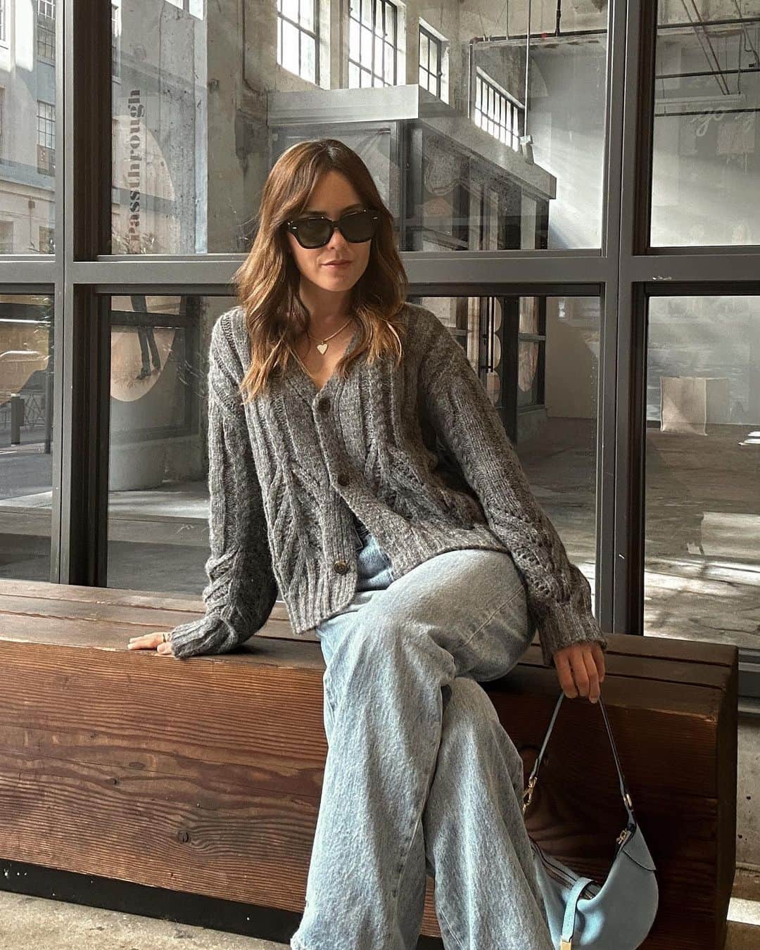 グラハム&スペンサーのインスタグラム：「A timeless Sunday uniform, via @karla_jordan3」