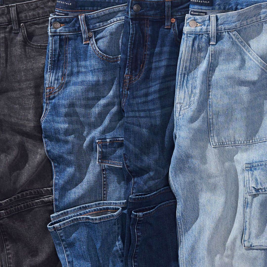 エアロポステールのインスタグラム：「🗣 ALL JEANS 60% OFF! Cyber Monday came early this year. Shop these never-gonna-happen-again deals before they disappear 🎁 #WearAero」
