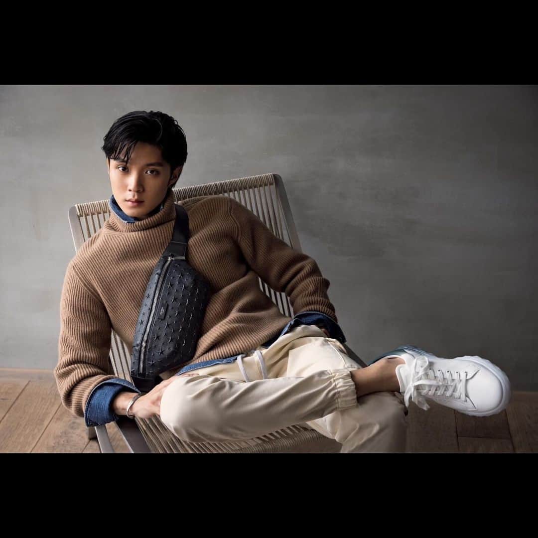 磯村勇斗のインスタグラム：「.  「Safari 1月号」  "jimmychoo"」