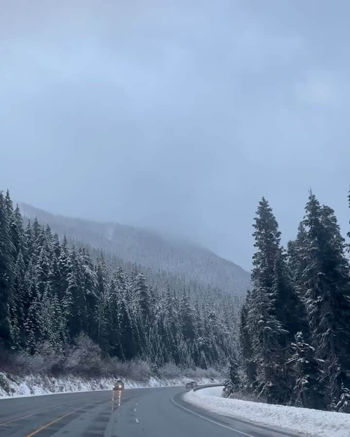 ヘリム・パクのインスタグラム：「- Leavenworth🏔️❄️」