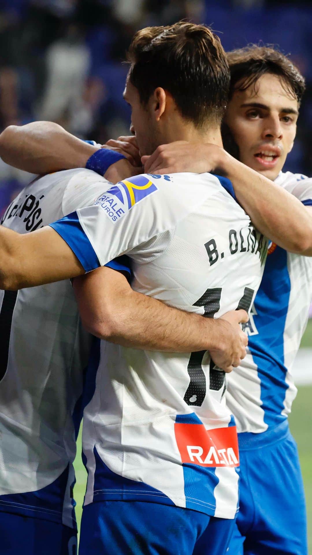 RCDエスパニョールのインスタグラム：「Una de vestuario, que sé que os gusta 😉」