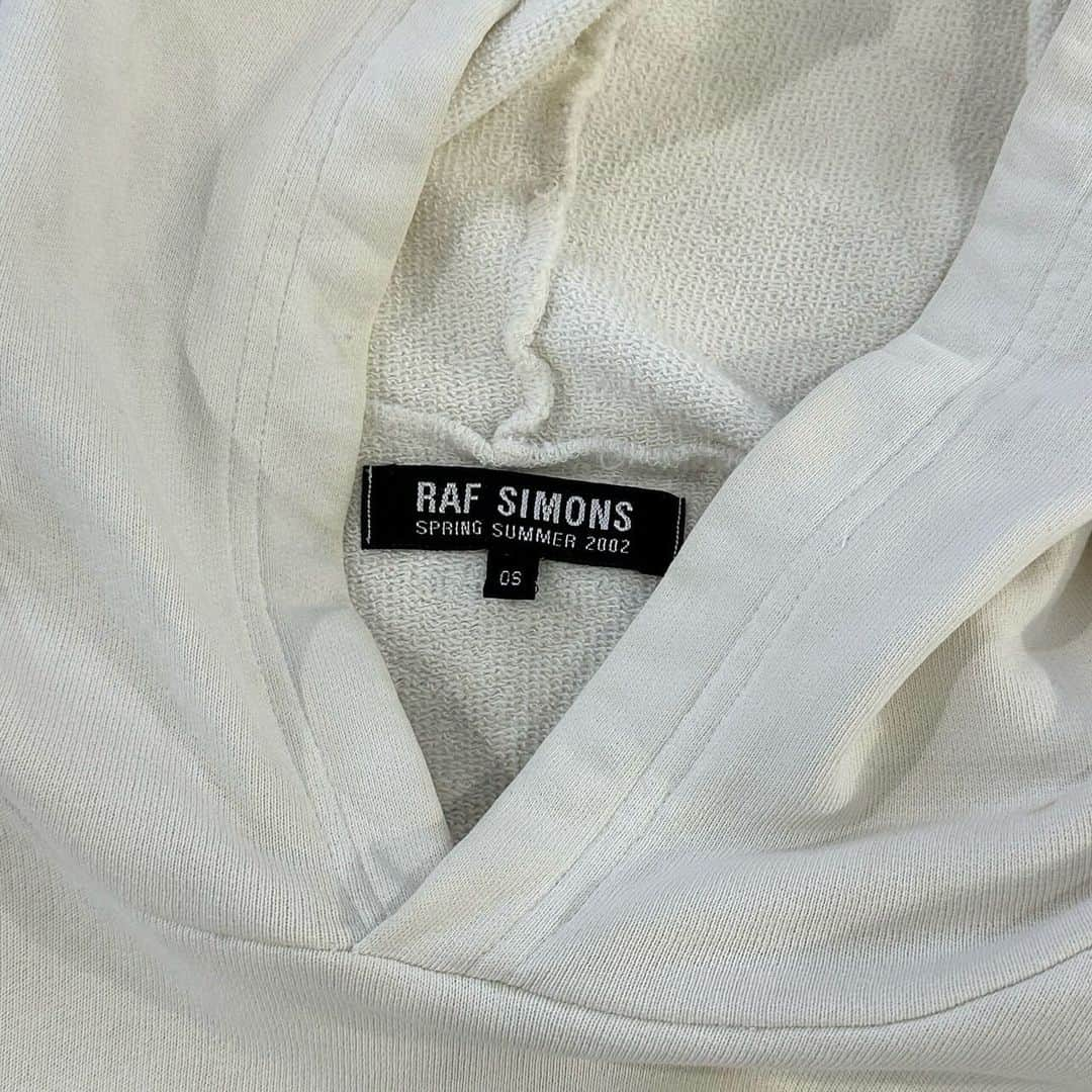 ロザッチさんのインスタグラム写真 - (ロザッチInstagram)「RAF SIMONS 02ss original  sold out  #rafsimons #rafsimonsarchive」11月27日 8時41分 - rozacchi