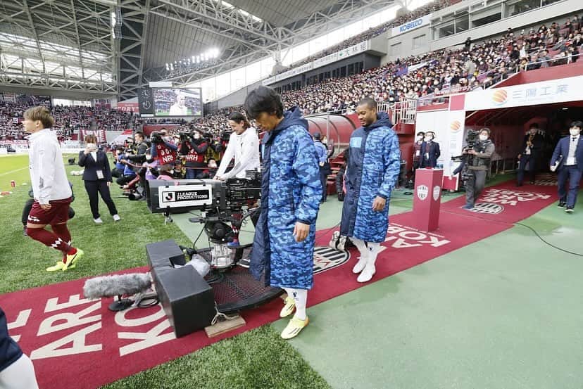 カルフィン・ヨン・ア・ピンさんのインスタグラム写真 - (カルフィン・ヨン・ア・ピンInstagram)「Looking forward to come to the Mitsuzawa stadium again for Shunsuke his farewell match」11月27日 17時00分 - calvinjongapin