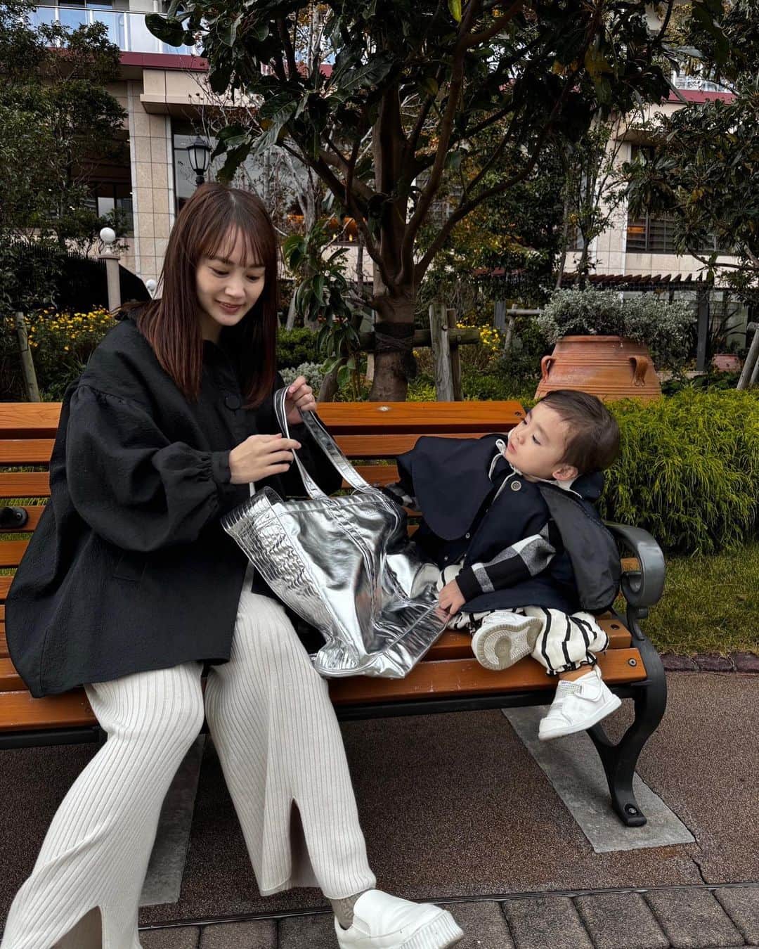 浜田翔子さんのインスタグラム写真 - (浜田翔子Instagram)「最近の妊婦コーデ（妊娠後期）  聞かれたものやお気に入りタグ付けしてます🏷️  #妊婦コーデ」11月27日 10時20分 - shoko_hamada