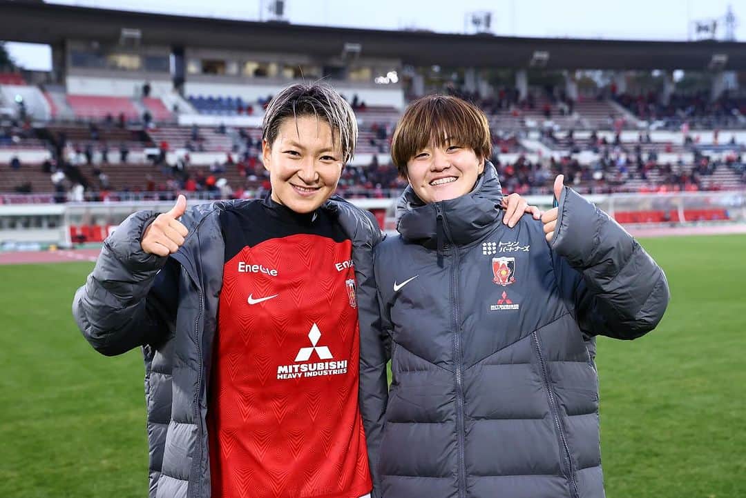 菅澤優衣香さんのインスタグラム写真 - (菅澤優衣香Instagram)「WEリーグ・第4節 vs JEFユナイテッド市原・千葉レディース 2-0○  よし！勝ち点3👏🏻👏🏻👏🏻  寒い中でも熱い応援ありがとうございました🙇🏼‍♂️ めっちゃ熱かった❤️‍🔥  みんなナイス👍🏻 少し間あくけどいい準備します👉🏻💥 . . . #三菱重工浦和レッズレディース  #浦和レッズ #urawareds  #9」11月27日 10時25分 - yuippppp_9