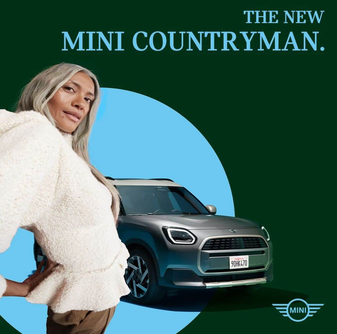 MINI Japanさんのインスタグラム写真 - (MINI JapanInstagram)「The New MINI Countryman.   MINIらしさをさらに大きくした自信と冒険のオーラを放つエクステリア。先進技術を駆使した、触ればわかる洗練されたインテリア。MINI史上最大のSUV、The New MINI Countrymanをいち早く手に入れよう。 新しい冒険が、あなたを待っている。  The New MINI Countrymanのプレオーダーはプロフィールのリンクから▲  #MINIJapan #BIGLOVE #MINICountryman」11月28日 18時00分 - mini_japan