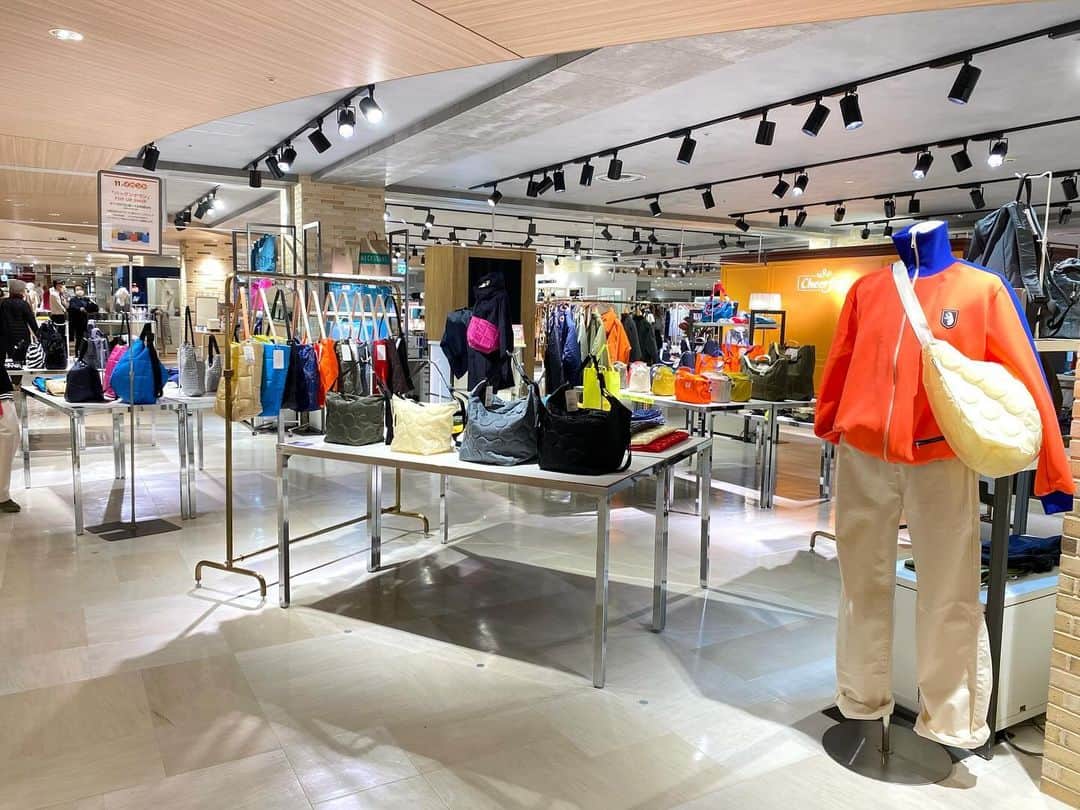 バッグンナウンのグルメインスタ