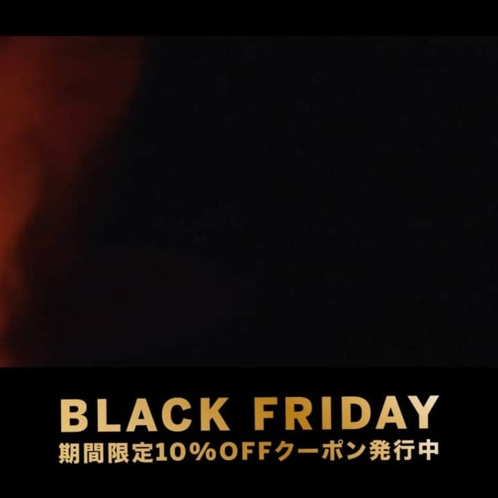 entre squareのインスタグラム：「【ブラックフライデー限定】 期間限定！対象商品10％OFFクーポン発行中。  デザイン加湿器で快適な空間を。 StadlerFormが贈る癒やしの時間をお楽しみ下さい。  【Ben】 最大級の癒しと快適空間を演出する超音波式アロマ加湿器Ben。 ３段階に調整できる21個のLEDライトと、タンク容量2.5Lのタンク容量からなる圧倒的加湿力で、加湿と香りを広範囲に広げます。 冬に恋しくなる暖かい焚き火を連想させるBenは、五感で楽しみ、リラックスしてお過ごしいただけます。  ＠entresquare.rakuten  ＠entresquare_yahoo   #stadlerform  #アロマ加湿器 ＃加湿器  ＃blackfriday ＃blackfridaysale」